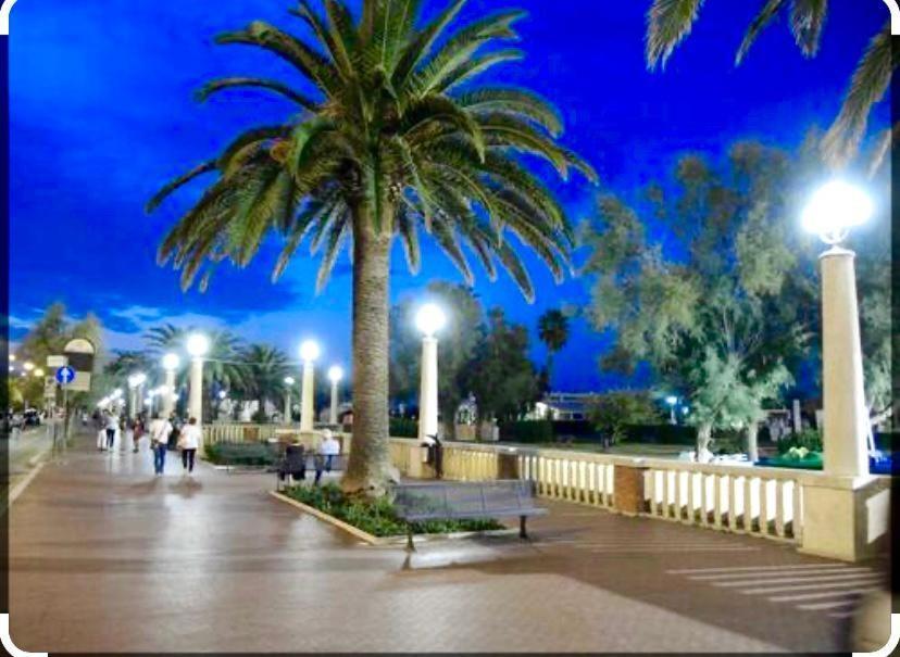 Beach E Relax A Giulianova Buitenkant foto